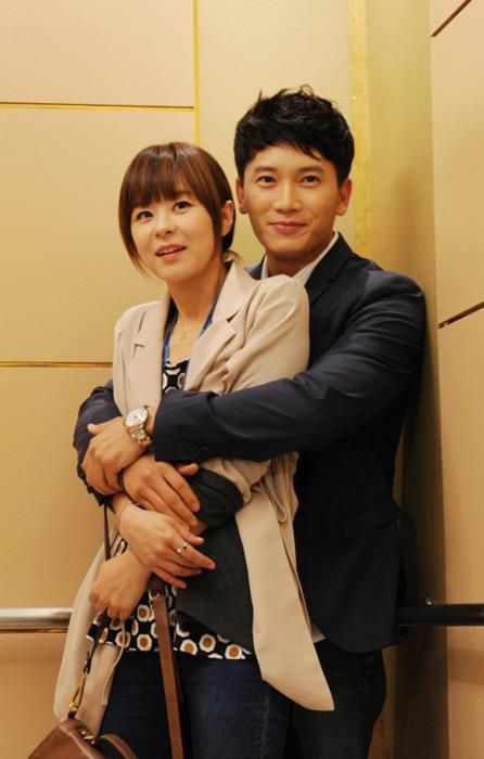 Kang-hee Choi avec copain  