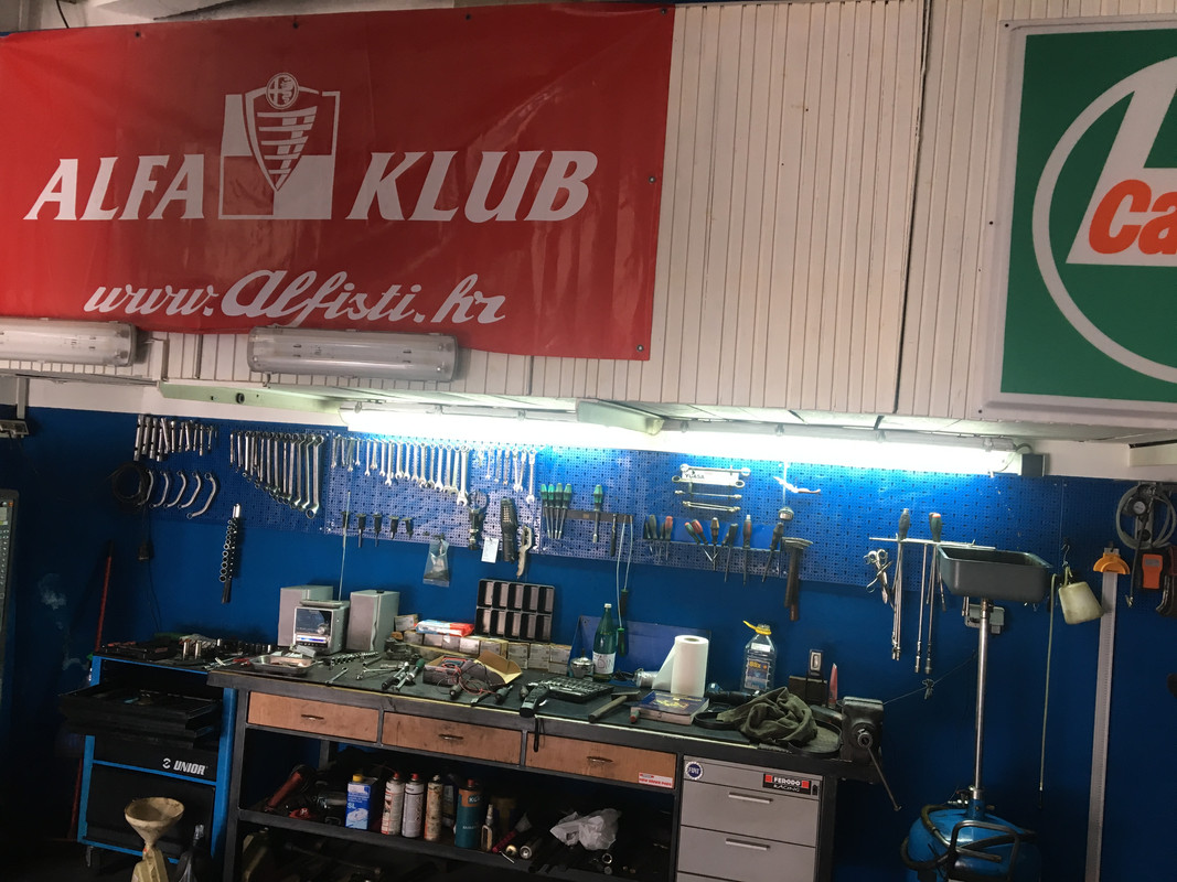 D55B62F2-17BE-46EF-9CBB-C713418C9BA0