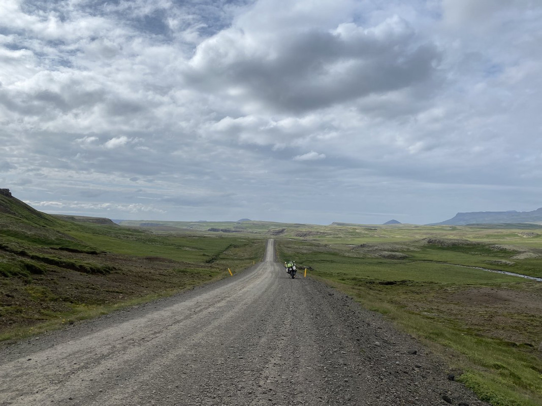 908FB1E7-AA23-491E-81C5-A1DDD6D24A49