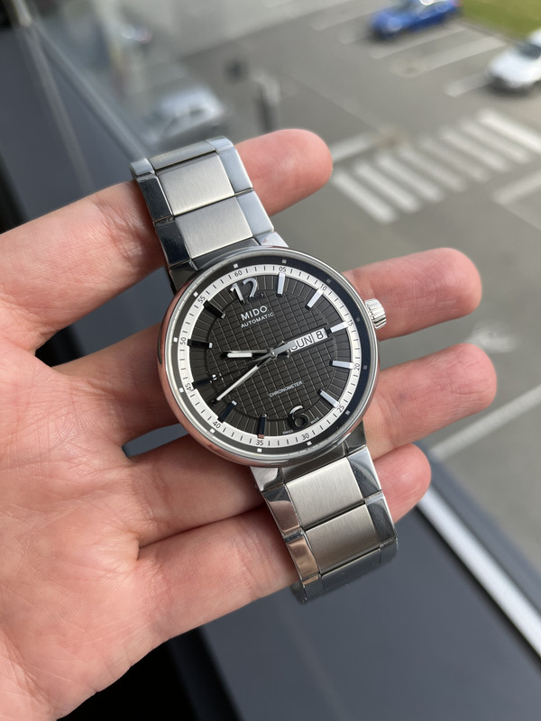 EFD05F94-9E40-405F-9FCF-00A623DF5E80