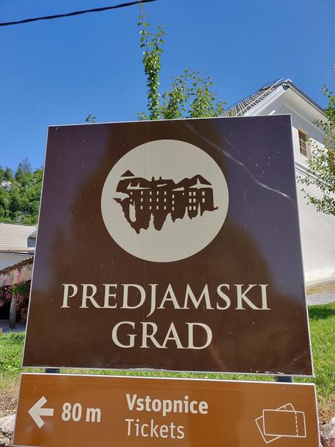 10 días por Eslovenia, Croacia y Bosnia con 3 niños. - Blogs de Europa Oriental - Lunes: Cuevas de Postoina y Skocjan  Castillo de Predjama, Vintgar y lago Bled (6)