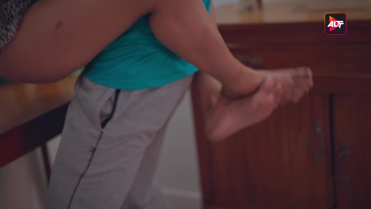 vlcsnap-2025-05-13-01h30m55s146