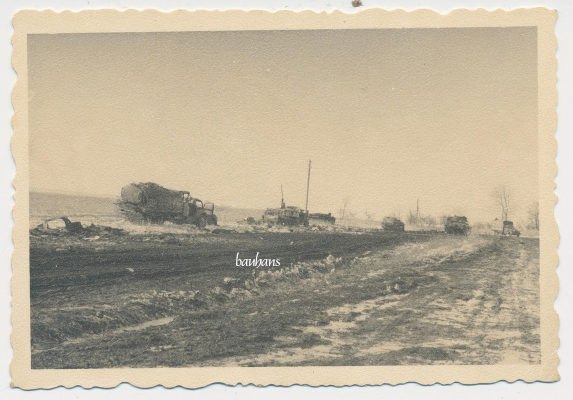 Russland zerstörte Technik 2.WK