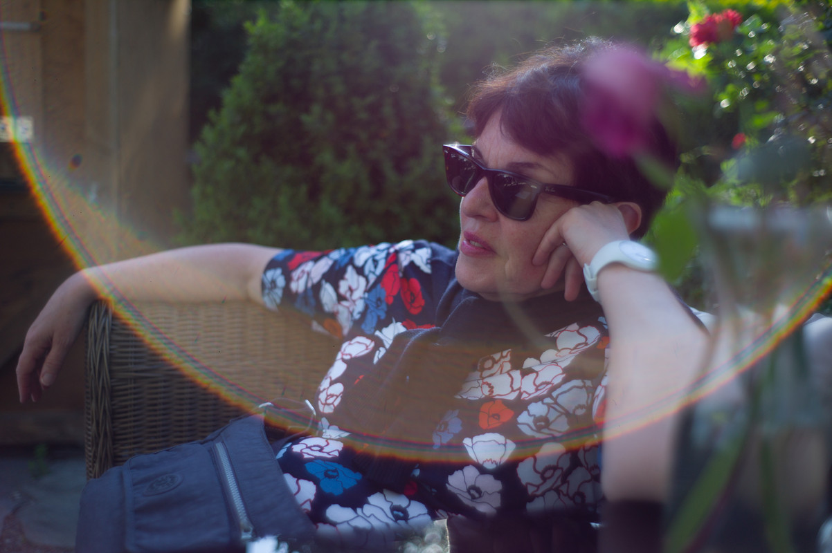 1E320A6B-4C6C-4B8C-B630-058DF7DED0D6