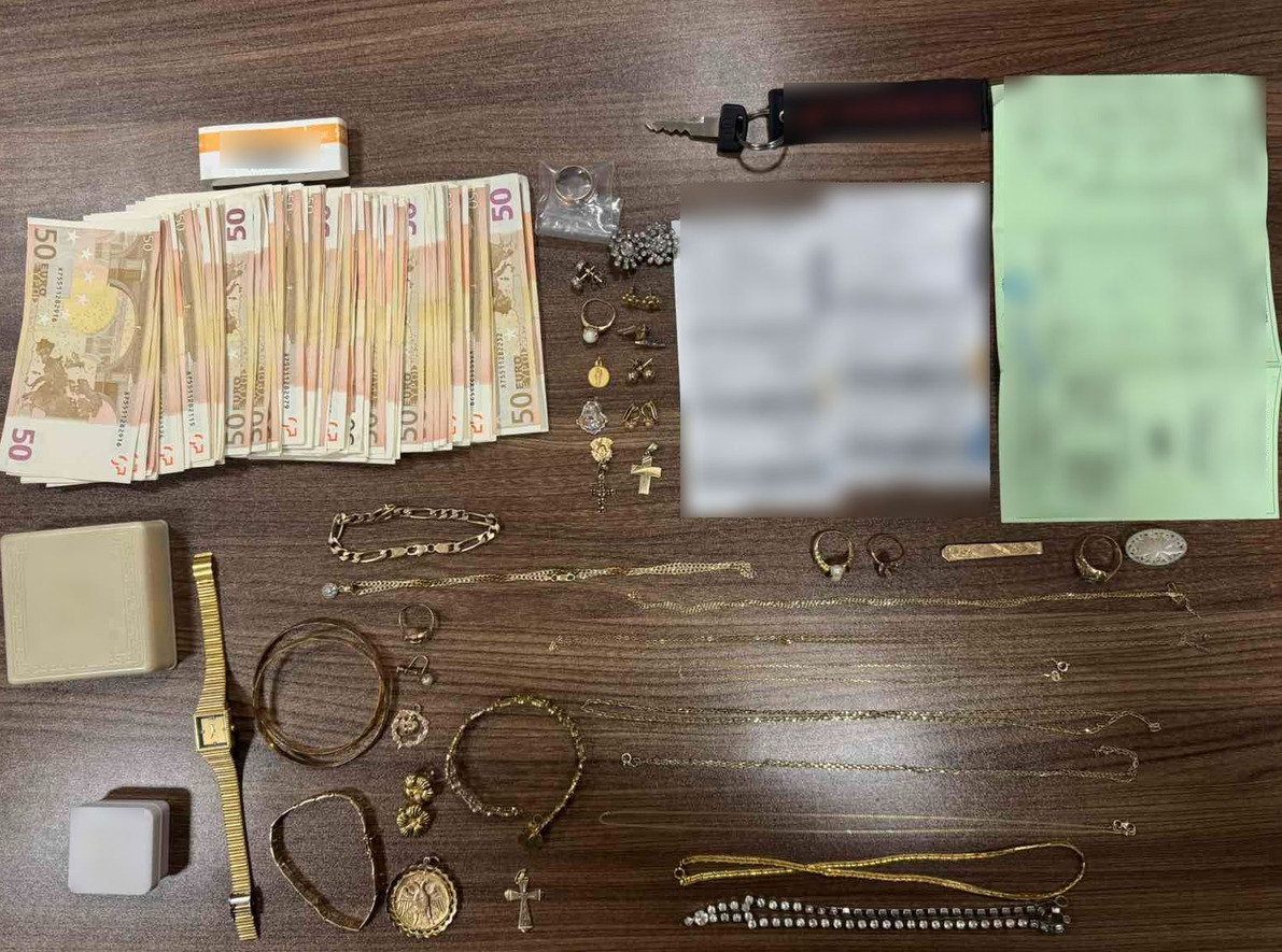 ΣΥΝΕΛΗΦΘΗ ΑΝΗΛΙΚΟΣ ΗΜΕΔΑΠΟΣ ΣΤΗ ΧΙΟ ΩΣ ΜΕΛΟΣ ΟΡΓΑΝΩΜΕΝΟΥ ΚΥΚΛΩΜΑΤΟΣ ΠΟΥ ΕΞΑΠΑΤΟΥΣΕ ΠΟΛΙΤΕΣ