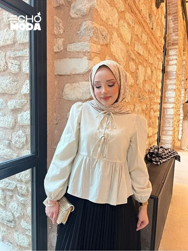 أجمل البلوزات الصيفية للمحجبات بتفاصيل ناعمة وألوان مفعمة بالحياة. أجمل البلوزات الصيفية للمحجبات بتفاصيل ناعمة وألوان مفعمة بالحياة.