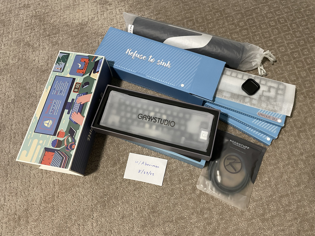 Graystudio Think6.5 v2 2U Polycarb Bundle, Keebstuff Lemo Cable Titanium Grey, NASA WoB Deskpad