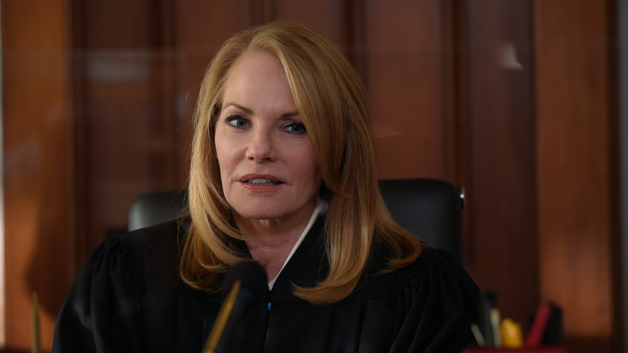 All.Rise.S02E08.Bette.Davis.Eyes.1080p.10bit.AMZN.WEB-DL.DDP5.1.HEVC-Vyndros.mkv_snapshot_07.31_[202