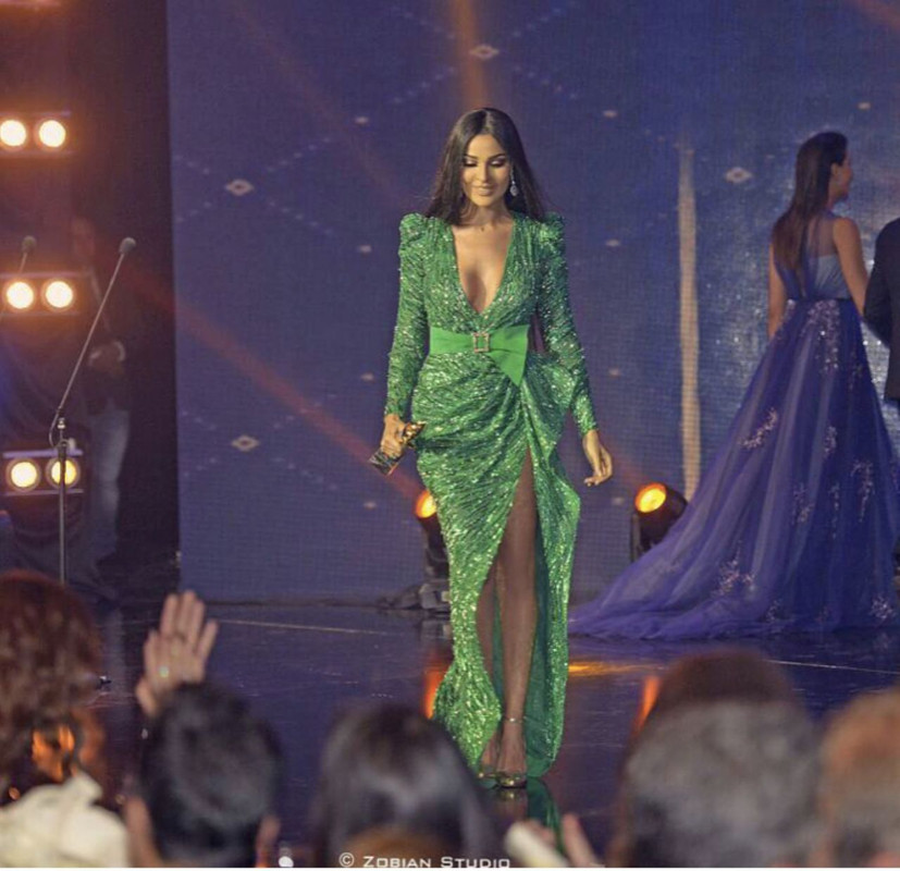 DBB9411F-300B-40CD-86D1-0C78D4581575