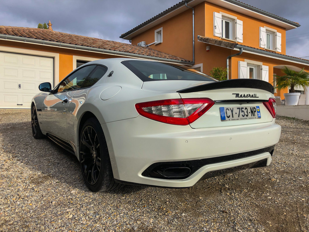 D435FB9C-D08F-4B6B-B0A7-C553036F5AB5