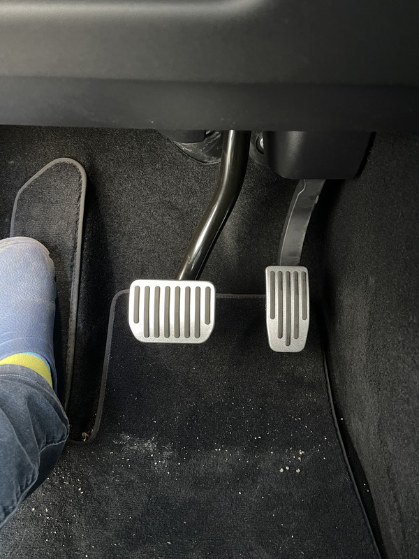 163CA637-C74A-47E0-B642-84E7C37002B3