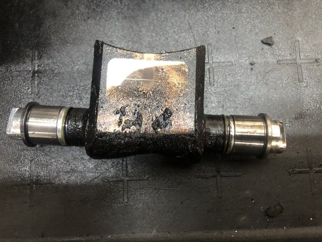 738-C263-D-F365-4596-9-D5-F-ECCA767-EC27