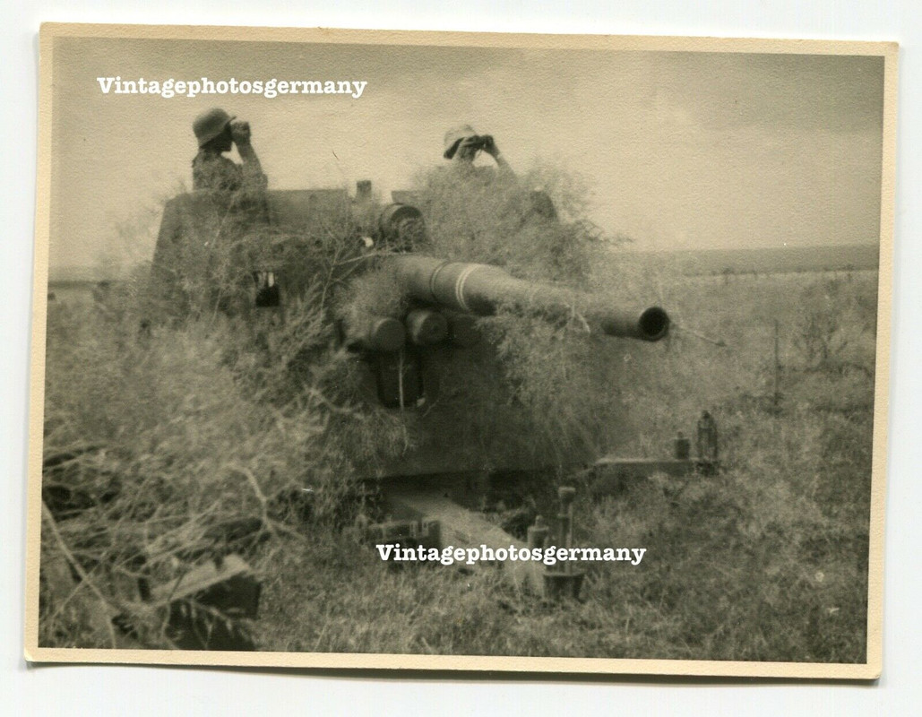 Foto Russland deutsches 8,8cm Geschütz Erdkampf Panzerbekämpfung1