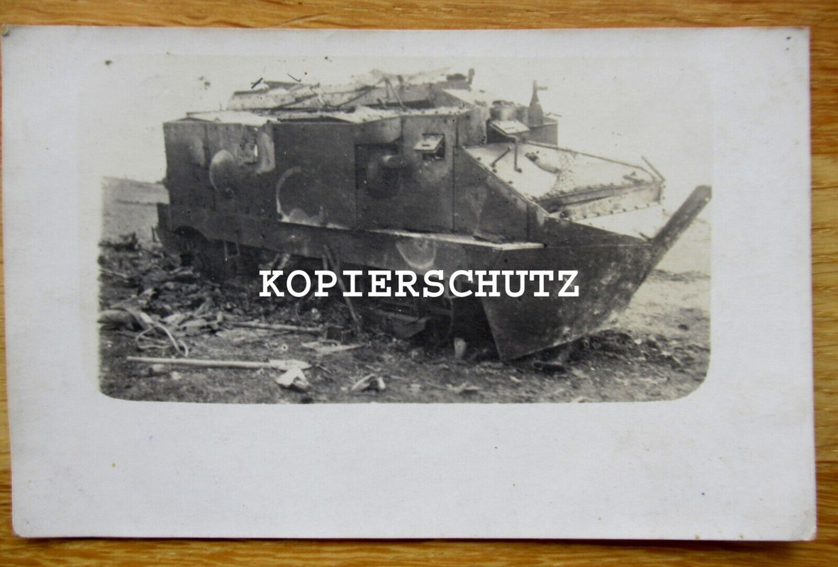 Foto englische Panzer - Tank - Panzerkampfwagen - FLANDERN - (17)