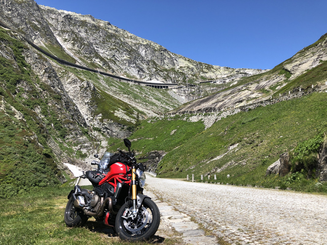 23697D49-5F97-46C1-9598-7E10CB00D413