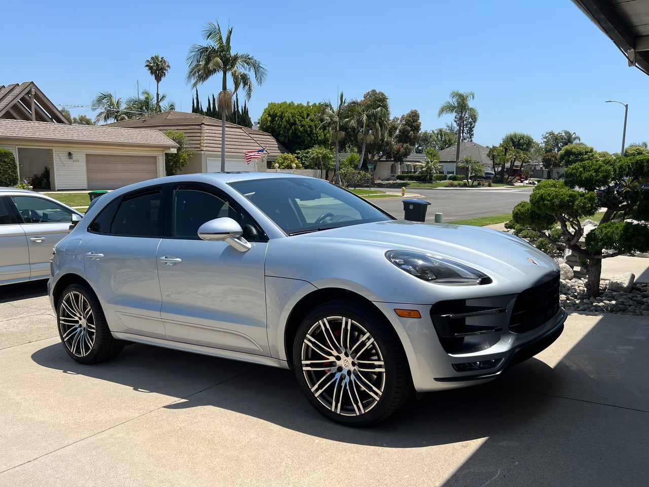 2018 Porsche Macan Turbo