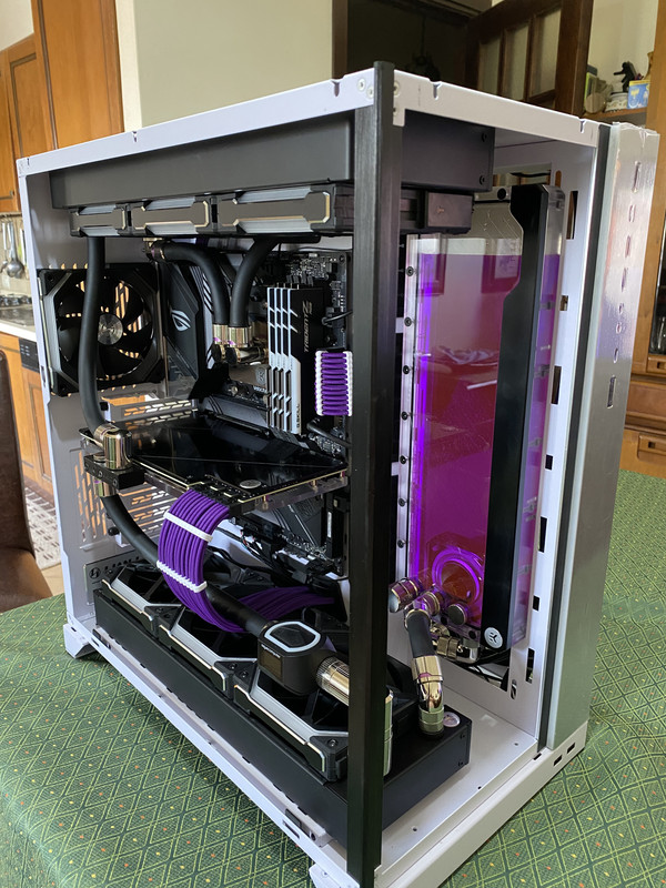 F0A72A26-2ABD-4ED8-A6EA-1453B548172E