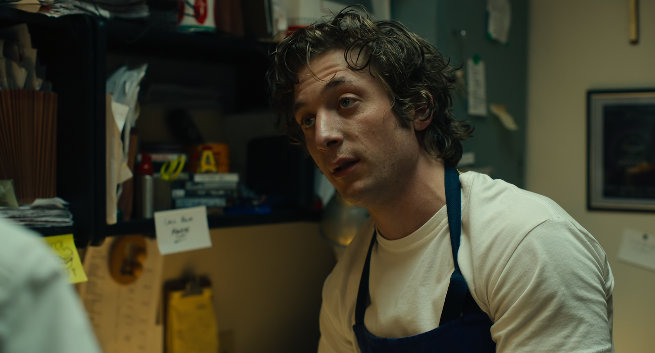 The.Bear.S01E02.Hands.2160p.10bit.HULU.WEB-DL.DDP5.1.HEVC-Vyndros.mkv_snapshot_10.39_[2025-07-09_03.