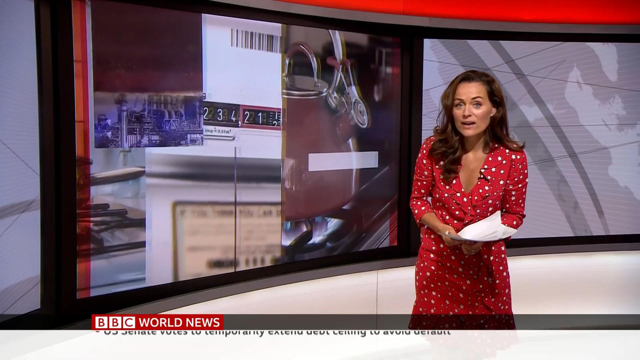 10.08 - 06.00.00 - BBC World News. News. Reporting on the day's inter....ts_snapshot_34.29_[2021.10.