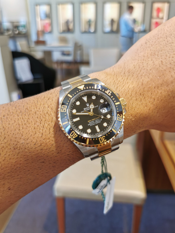 51D1DC61-C55E-42D8-A696-7752C12A254D