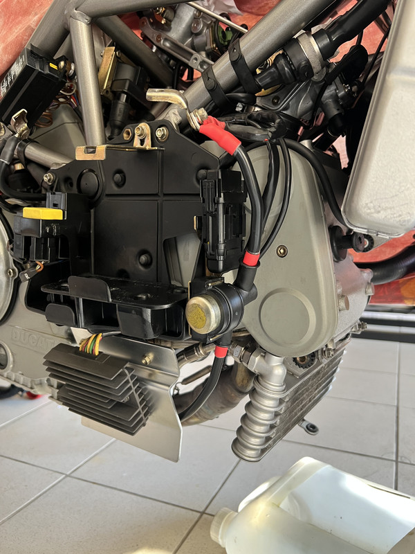 49A4D592-F473-4913-9BA3-416DDB18DA47