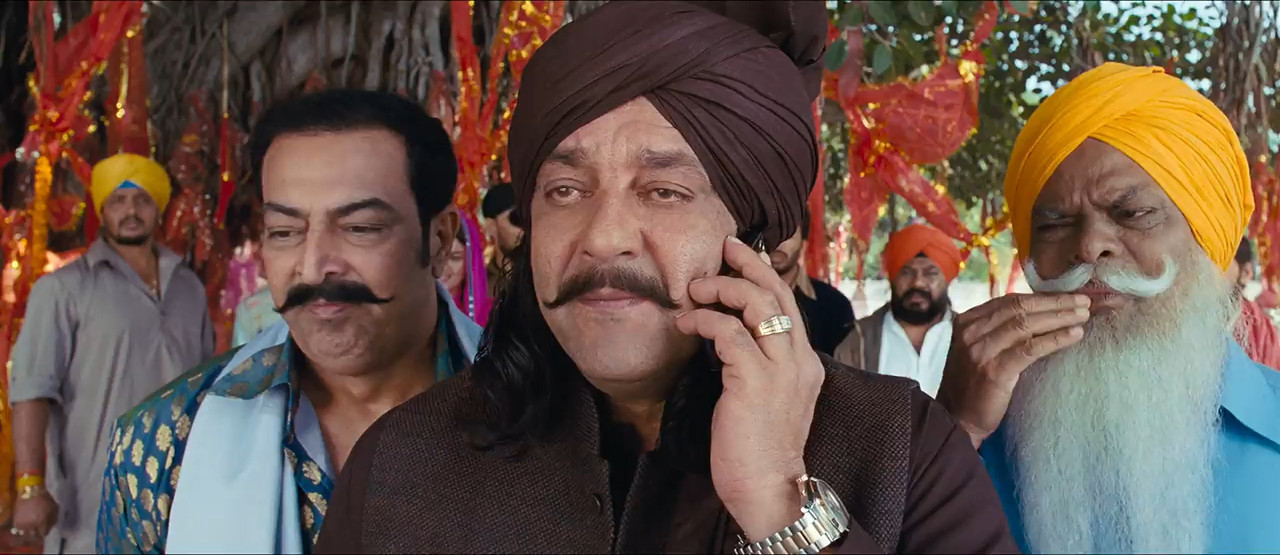 Son of Sardaar 2012 BluRay [Hindi] 480p 720p ESub Screenshot