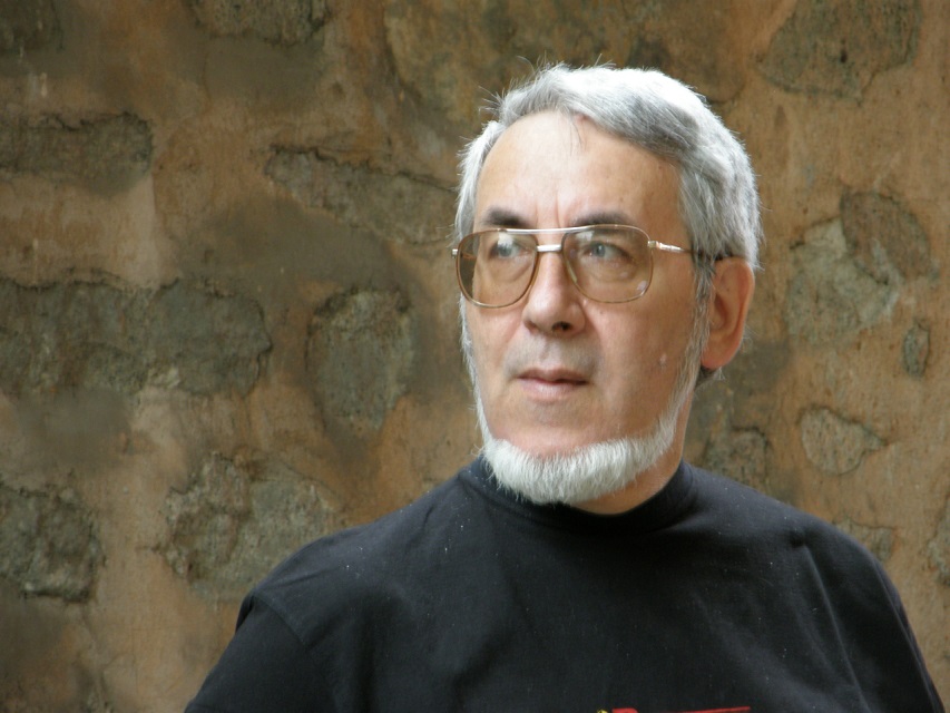 LUBOMIR-NIKOLOV