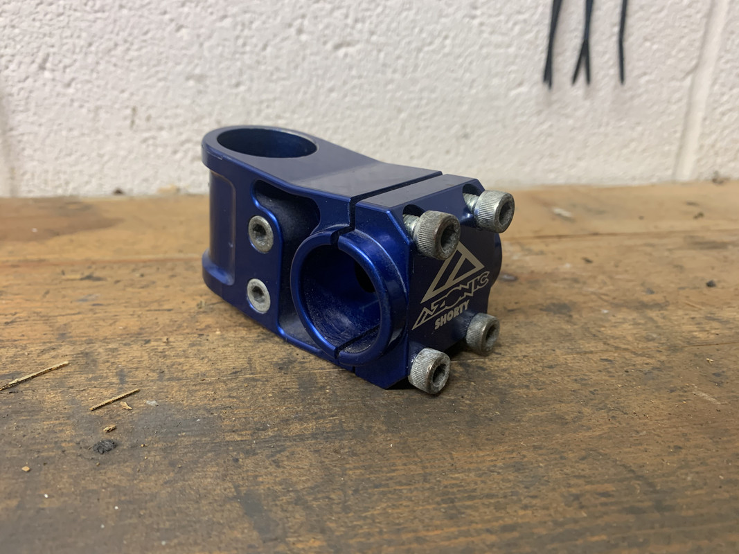 C592A0B4-516C-4793-BA94-688FE7099AD8