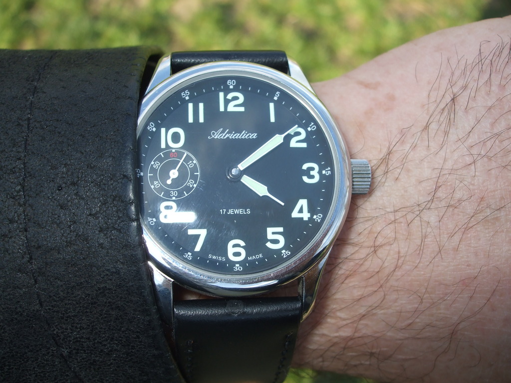 Feu de vos montres d'aviateur, ou inspirées du monde aéronautique - Page 30 DSCF8903-zpsbjmxlqgf