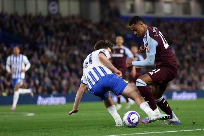 Brighton vs Aston Villa, 02h30 ngày 04/12