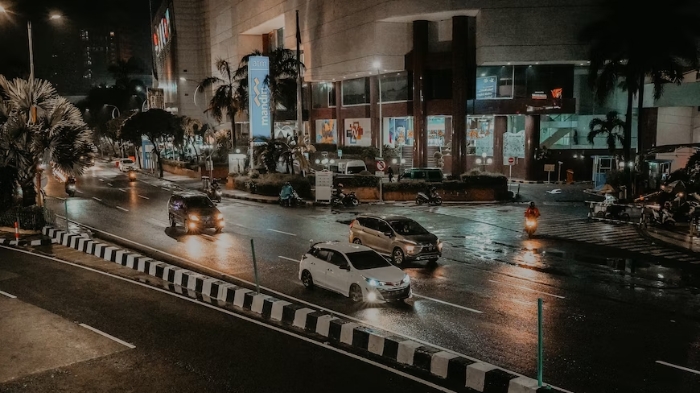 Ilustrasi car free night.