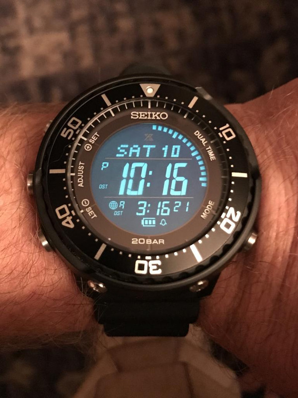 6DCD401D-F817-4D12-9616-803A3F78915E