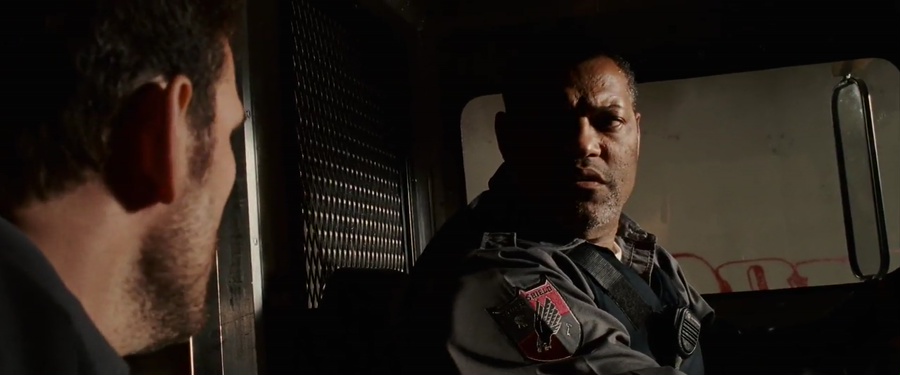Armored 2009 BluRay [Hindi + Tamil + English] 480p, 720p ESub Screenshot