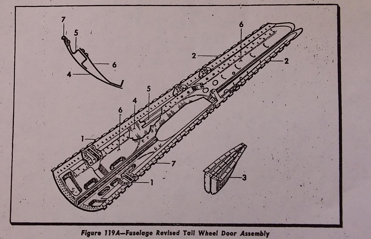 F4U-1revised tail wheel door