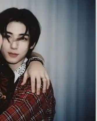 20250913_235841_copy_333x417