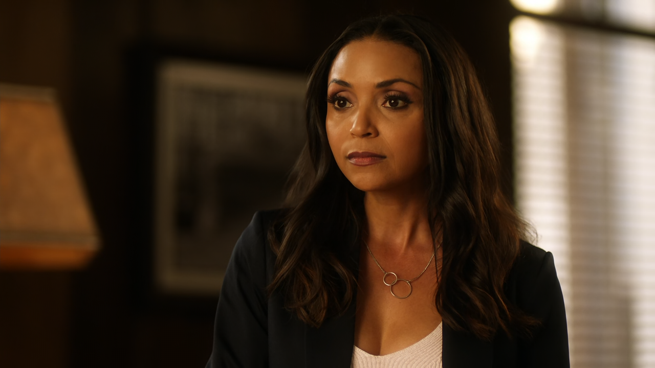 The.Flash.S06E02.A.Flash.of.the.Lightning.1080p.10bit.AMZN.WEB-DL.AAC5.1.HEVC-Vyndros.mkv_snapshot_0