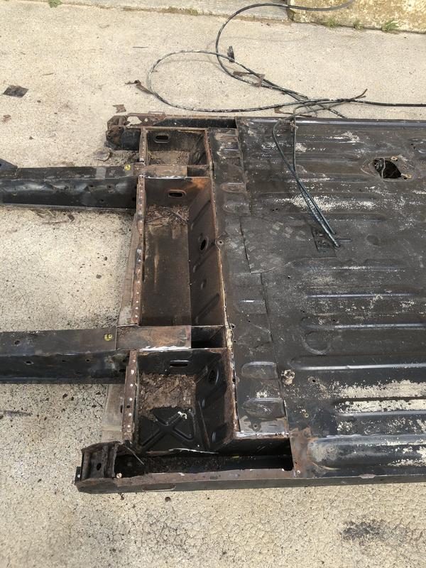 41A8B0E4-3990-41F6-8732-5BD5FDCDCA40