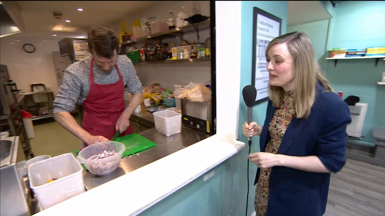 12.08 - 18.00.00 - ITV News Granada Reports. All the latest news, spo....ts_snapshot_17.29.658