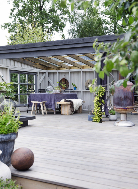 Уютная терраса для отдыха на природе идеи дизайна загородного дома
