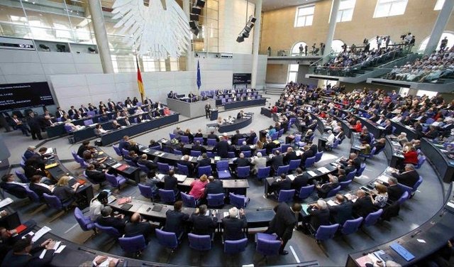 167055-bundestag-reuters-f.jpg