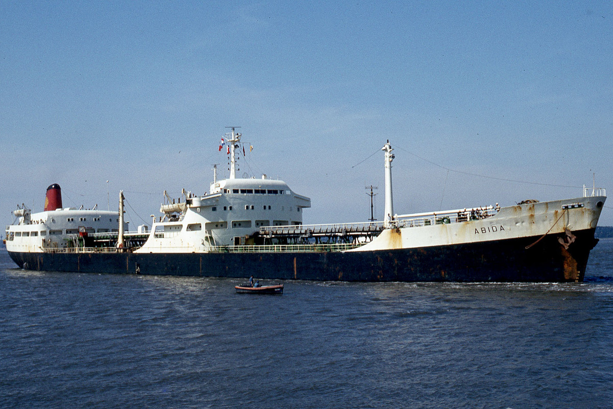 ABIDA  (8499a)[Cot3](Nld-1958)(4 Jul 1984-Mersey-Eastham-Gbr)(5001281)(© David Williams).