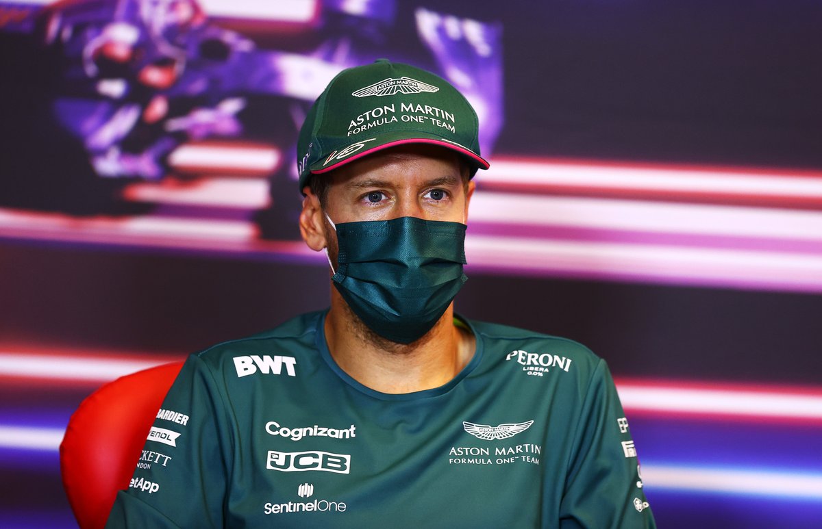 sebastian-vettel-aston-martin--1 (1)