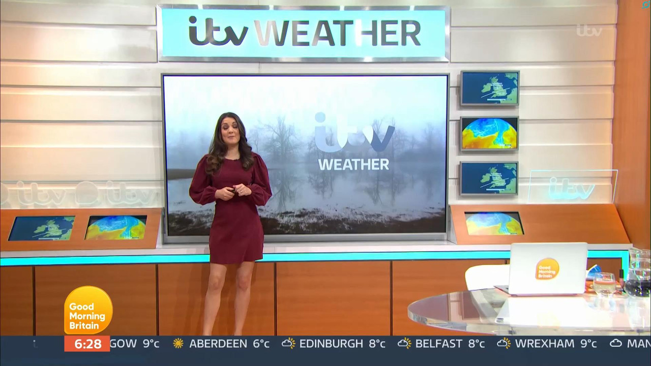 11.26 - 06.00.00 - Good Morning Britain. Morning magazine featuring a....ts_snapshot_29.25_[2020.11.