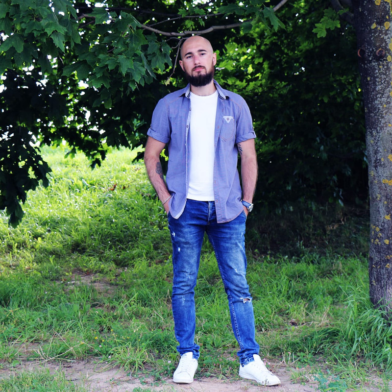 FC1A5B9D-89D4-4613-BC88-3DEC50EC537D