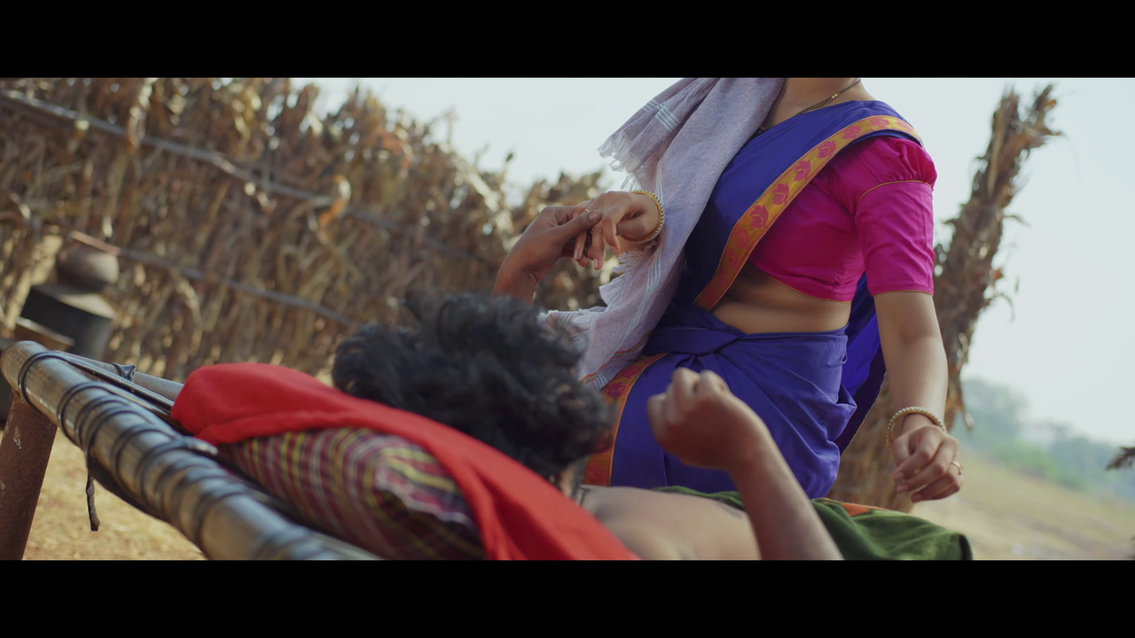 [Image: vlcsnap-2025-10-03-21h58m26s907.png]