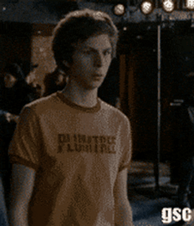 michael-cera-running-away-b986o3ihhekv6m1c.gif