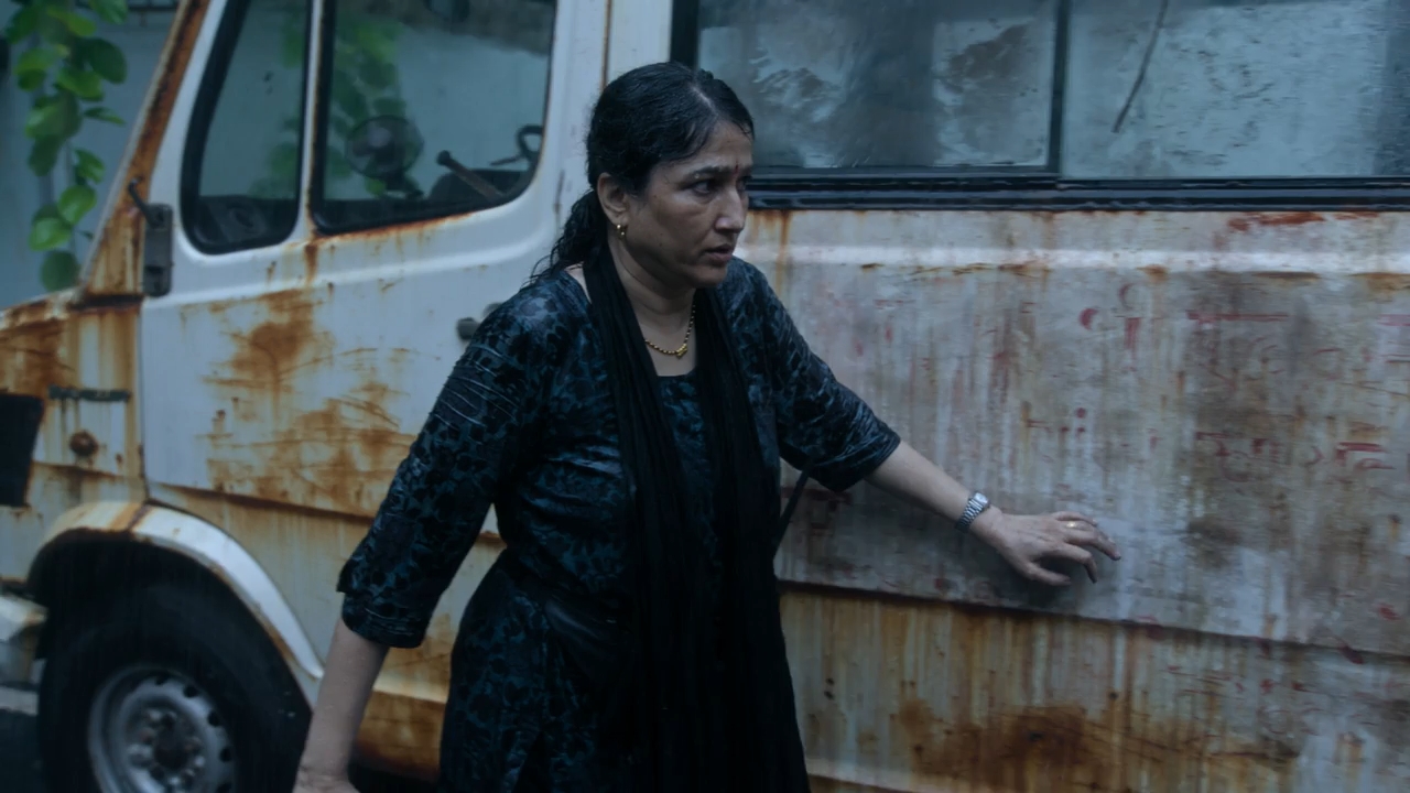 Daldal (2026) Season 1 [Hindi + Tamil + Telugu] WebRip 480p 720p ESub - Complete Screenshot
