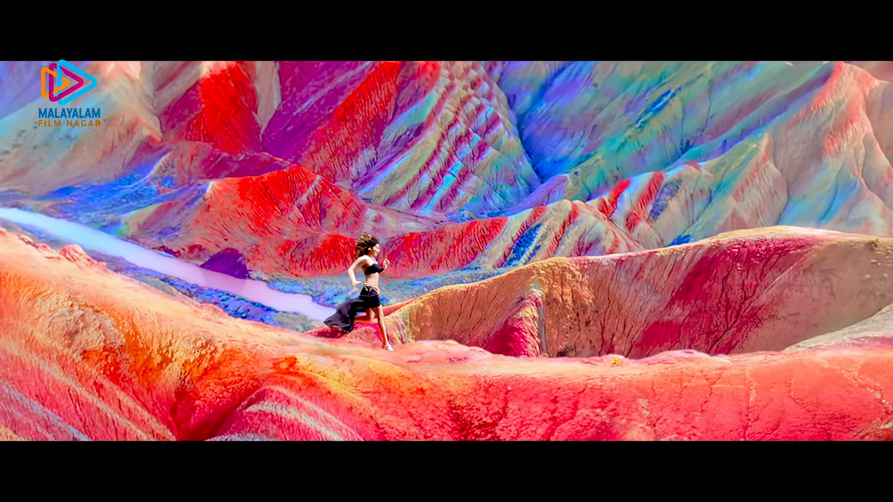 Samantha Hot Song 01 Alludu seenu 4K  sourch.mp4_snapshot_02.41.070