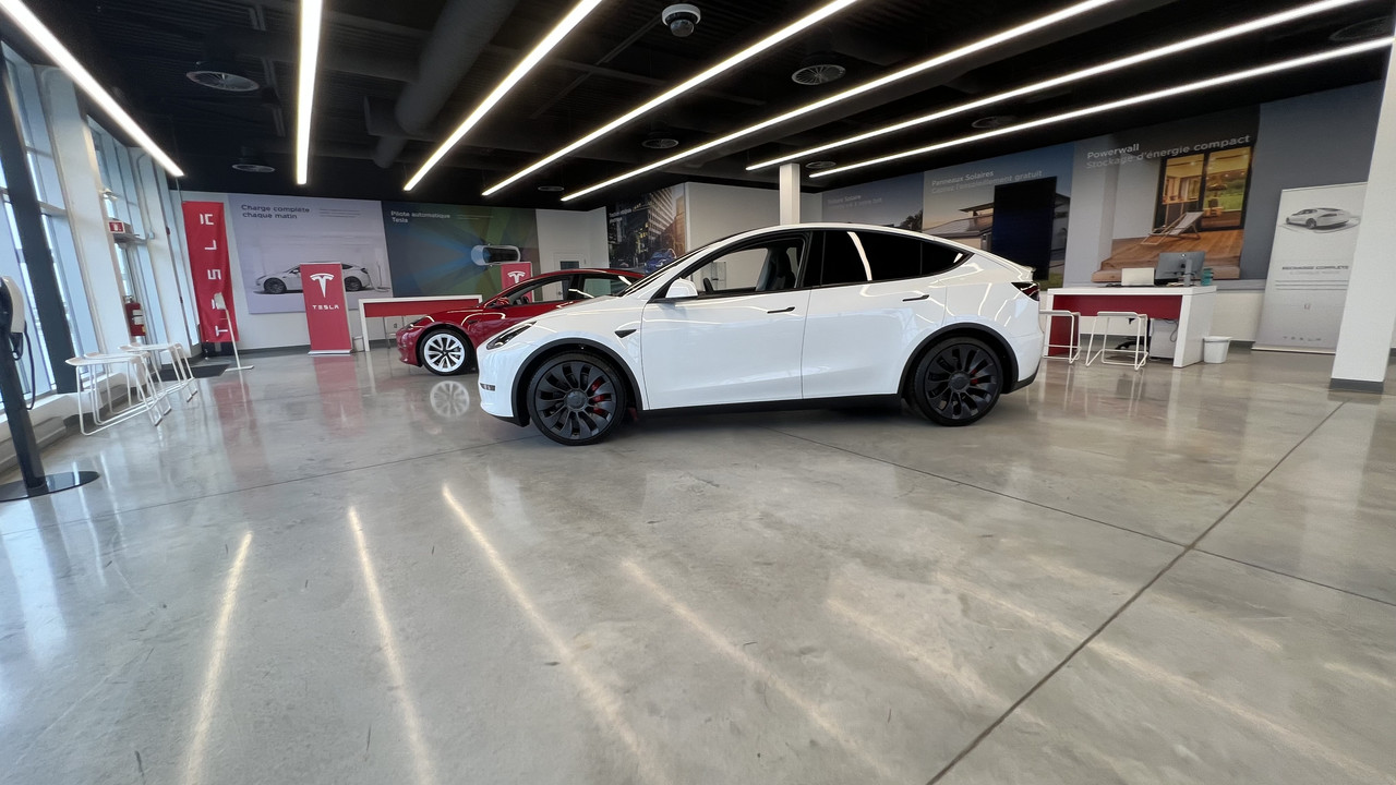 F86BC368-FBFF-4994-8770-208B3D7F105D