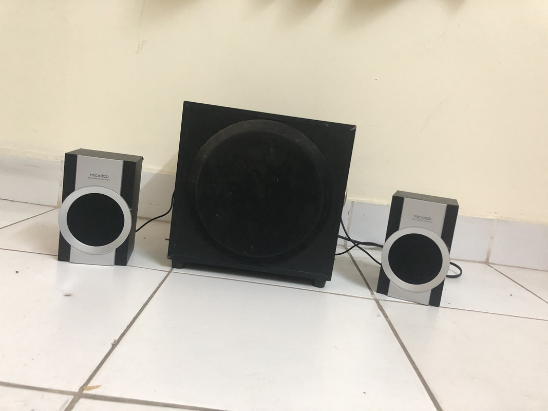 6D5A1616-635D-48B6-A9DF-38D572B4FA1E